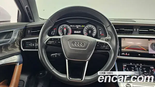Audi A6 2021 — Photo 33/33