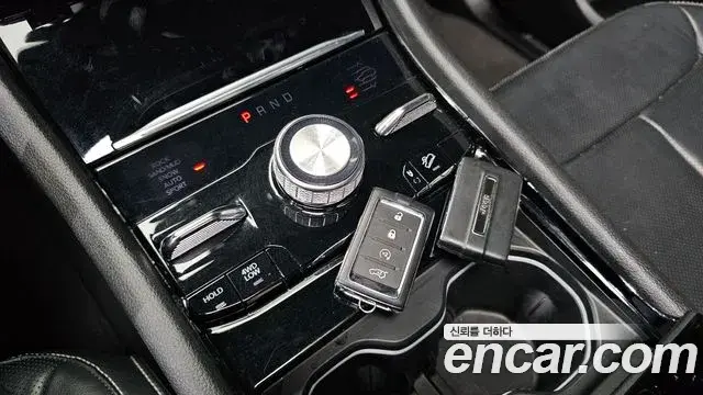 Jeep Grand Cherokee 2022 — Photo 21/33