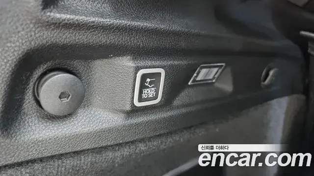 Jeep Grand Cherokee 2022 — Photo 5/33