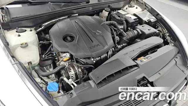 Hyundai Sonata 2019 — Фото 6/20