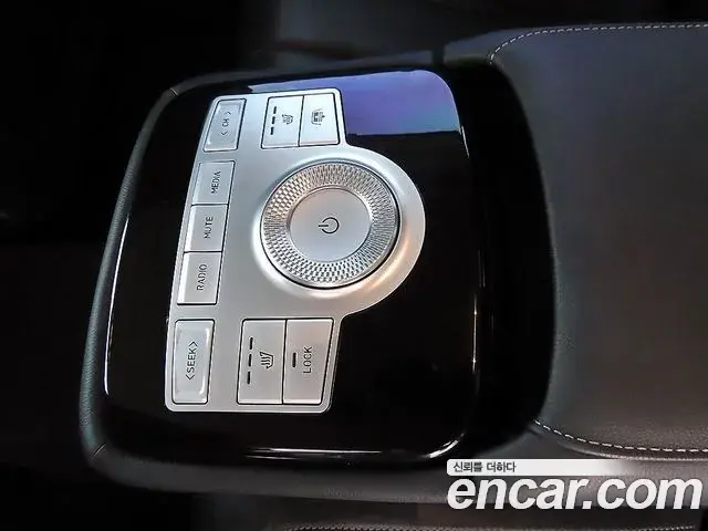 Genesis G80 2020 — Photo 6/20