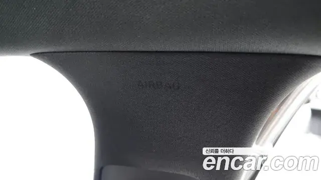 Genesis G70 2019 — Şəkil 28/33