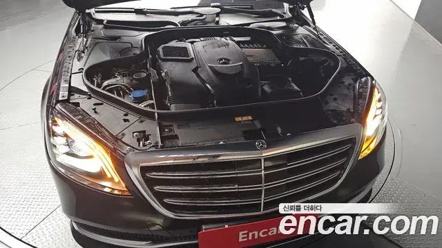 Mercedes-Benz S-Class 2019 — Фото 6/20
