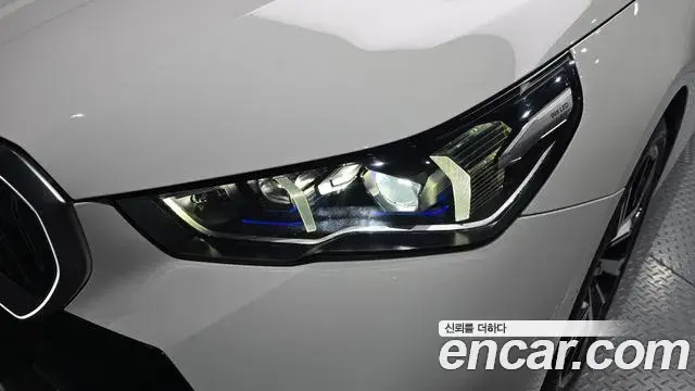 BMW 5 Series 2024 — Şəkil 30/30