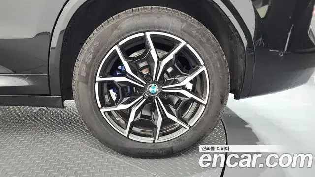 BMW X3 2023 — ფოტო 15/38