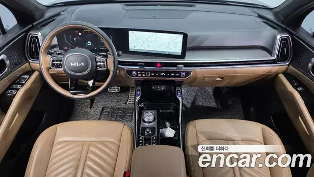Kia Sorento 2023 — Фото 7/20