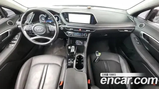 Hyundai Sonata 2021 — Фото 7/20