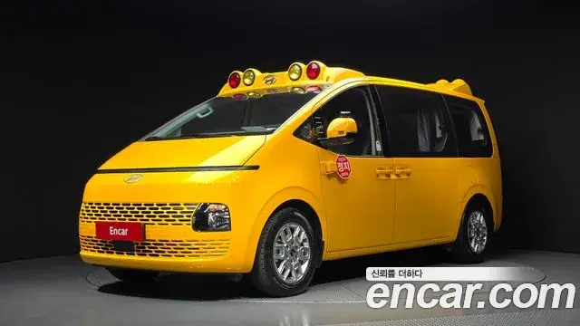 Hyundai Staria, 2024