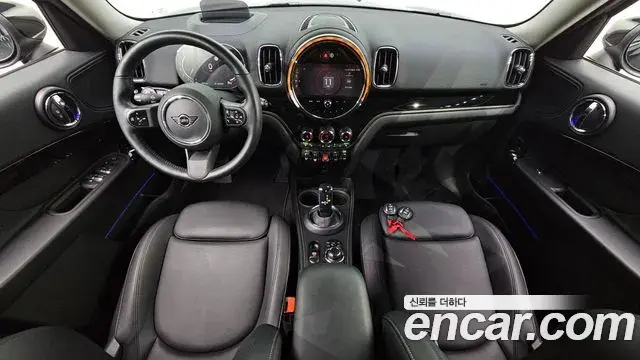 Mini Cooper Countryman 2023 — Photo 7/20