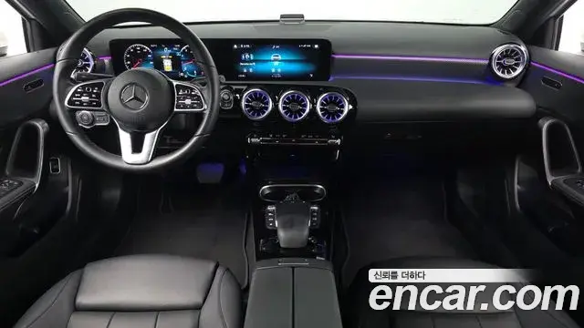 Mercedes-Benz A-Class 2022 — ფოტო 1/30