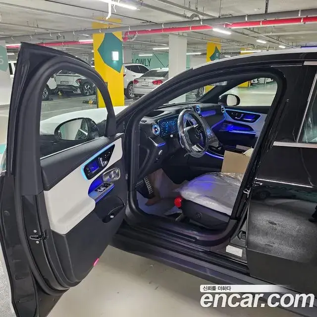 Mercedes-Benz GLC-Class 2026 — Şəkil 2/17