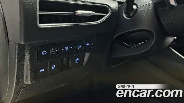 Hyundai Sonata Hybrid 2019 — Şəkil 9/37