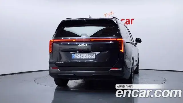 Kia Carnival 2023 — Фото 4/20