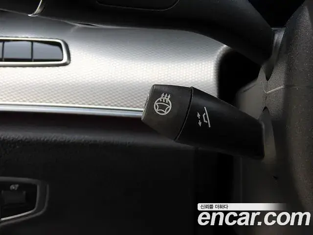 Mercedes-Benz E-Class 2018 — Photo 3/20