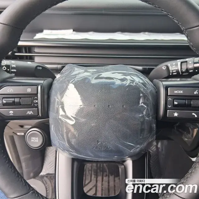 Hyundai Staria 2026 — Photo 18/20