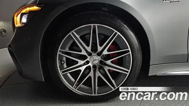 Mercedes-Benz AMG GT 2024 — Şəkil 27/37