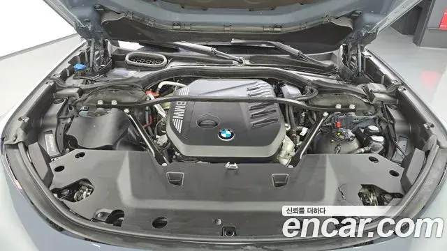 BMW 7 Series 2023 — Photo 13/37