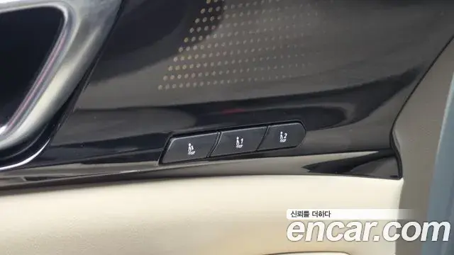 Kia Carnival 2024 — Photo 5/35