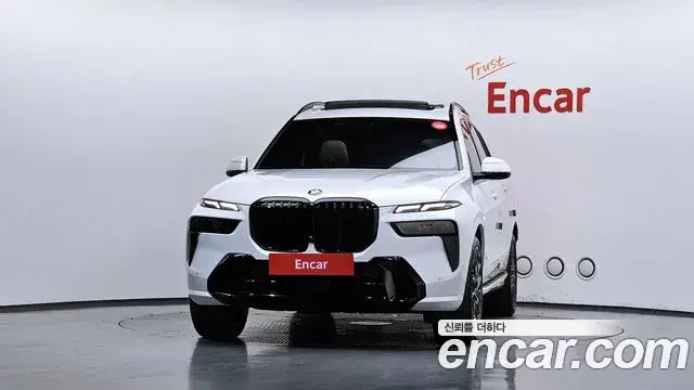 BMW X7 2025 — ფოტო 9/39