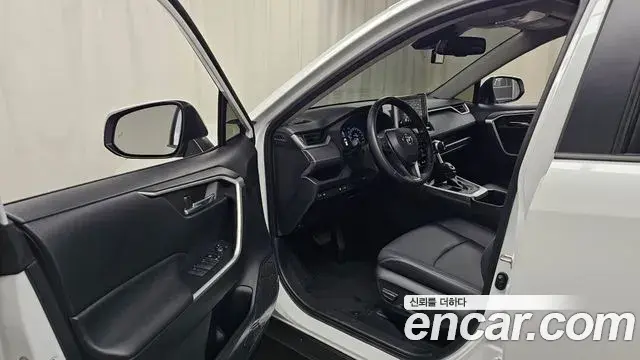 Toyota RAV4 2024 — Şəkil 4/20