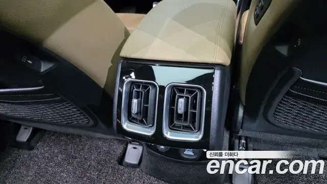 Kia Sorento 2024 — ფოტო 34/41