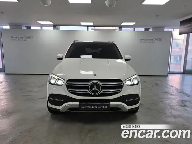 Mercedes-Benz GLE-Class 2023 — Фото 2/20