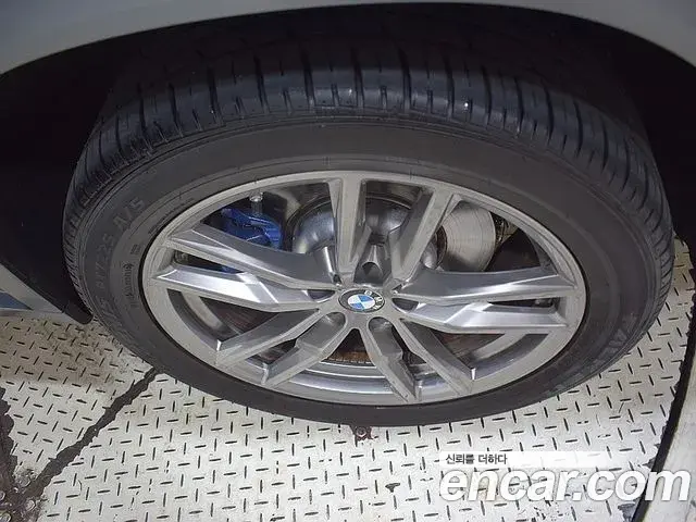 BMW X4 2021 — Şəkil 19/20