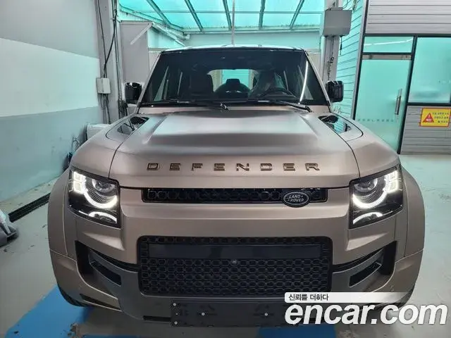 Land Rover Defender 2025 — Şəkil 3/20