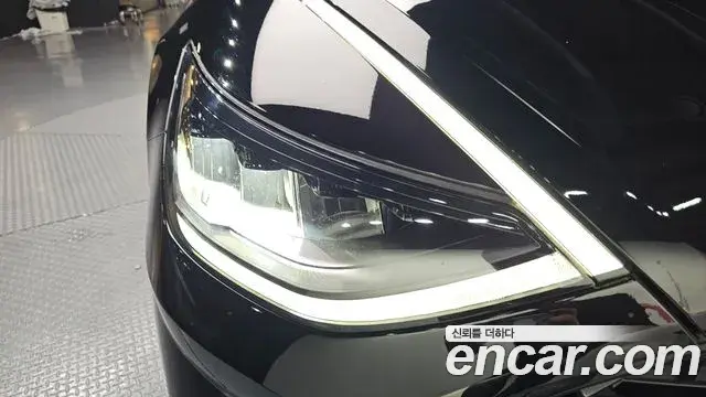 Hyundai Sonata Hybrid 2021 — Şəkil 15/30