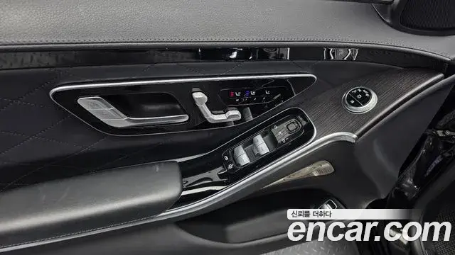 Mercedes-Benz S-Class 2022 — Şəkil 17/35