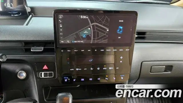 Hyundai Staria 2022 — Photo 14/20
