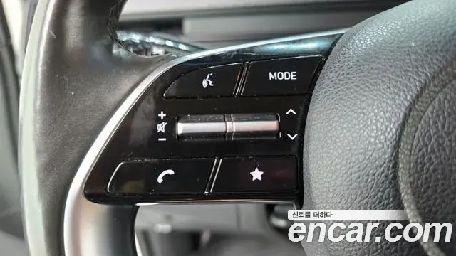 Hyundai Staria 2022 — Photo 18/20