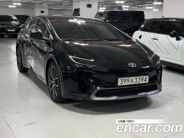 Toyota Prius 2024 — Photo 12/20