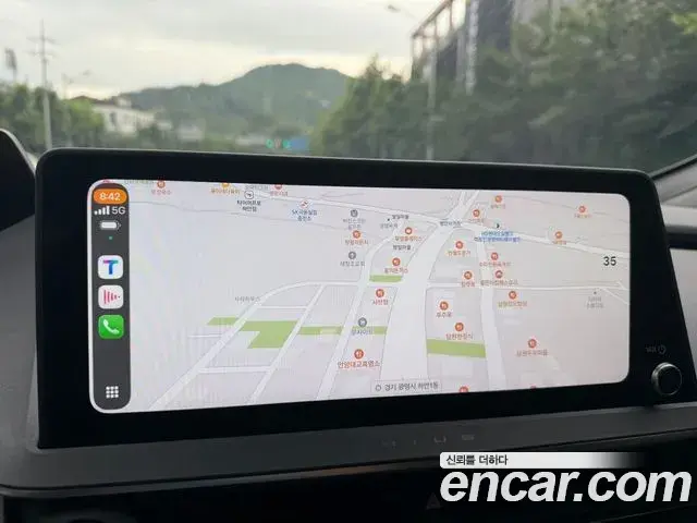 Toyota Prius 2024 — Photo 2/20