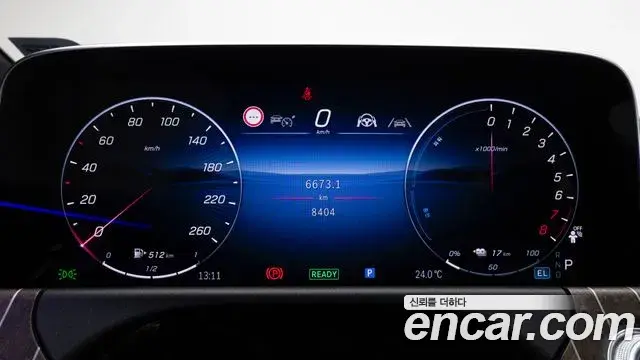Mercedes-Benz E-Class 2025 — Фото 6/20
