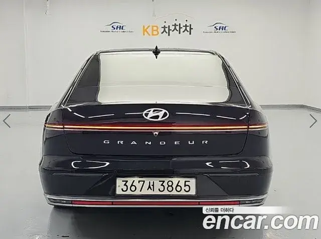 Hyundai Grandeur Hybrid 2025 — ფოტო 17/20