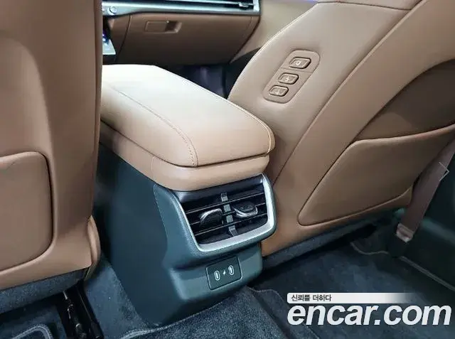 Hyundai Grandeur Hybrid 2025 — ფოტო 18/20