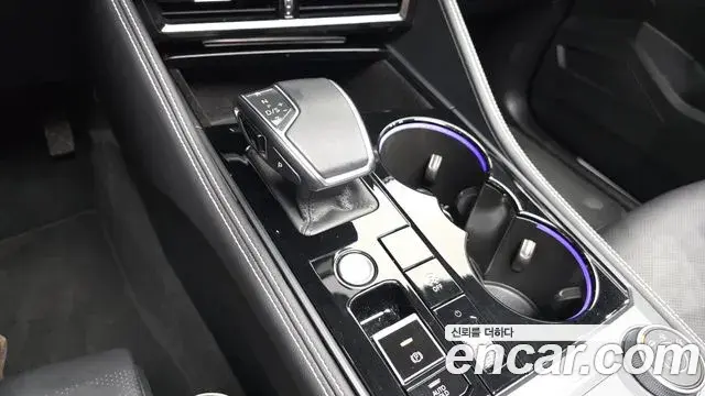 Volkswagen Touareg 2024 — Şəkil 17/20