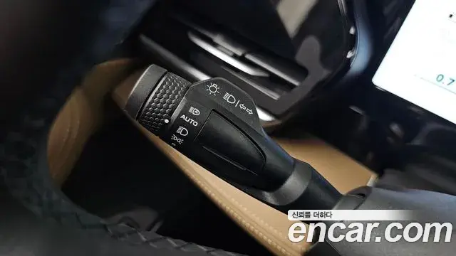 Renault Samsung Grand Koleos 2025 — Photo 25/36