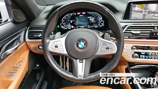 BMW 7 Series 2021 — Фото 12/20