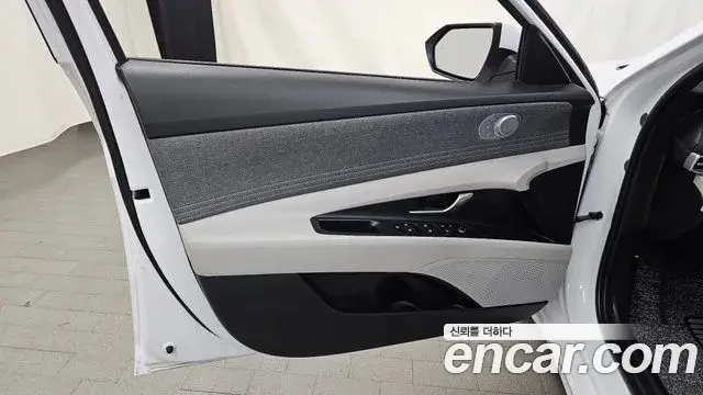 Hyundai The New Avante Hybrid 2023 — Şəkil 11/30