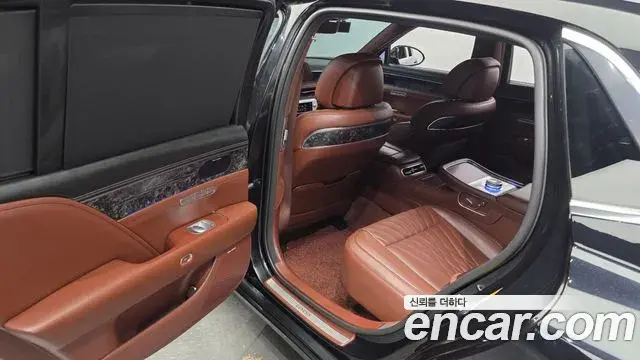 Genesis G90 2023 — Şəkil 9/20