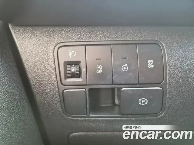 Hyundai Staria 2022 — Фото 12/20