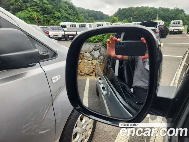 Hyundai Staria 2022 — Фото 19/20