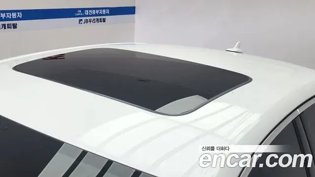 Audi A4 2019 — ფოტო 11/20