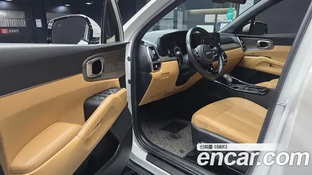 Kia Sorento 2022 — Фото 10/20