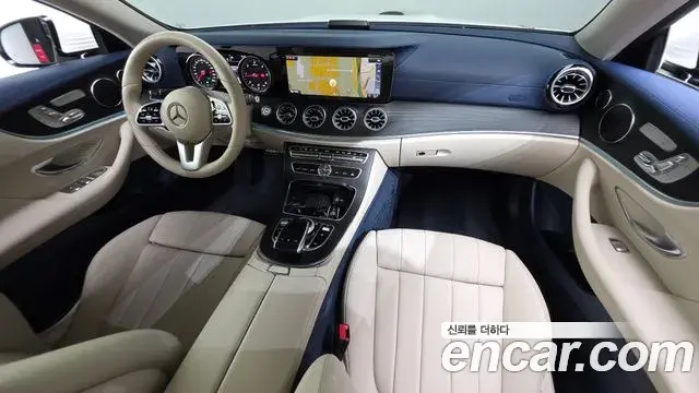 Mercedes-Benz E-Class 2019 — Фото 7/20
