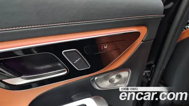 Mercedes-Benz GLC-Class 2025 — Şəkil 6/34