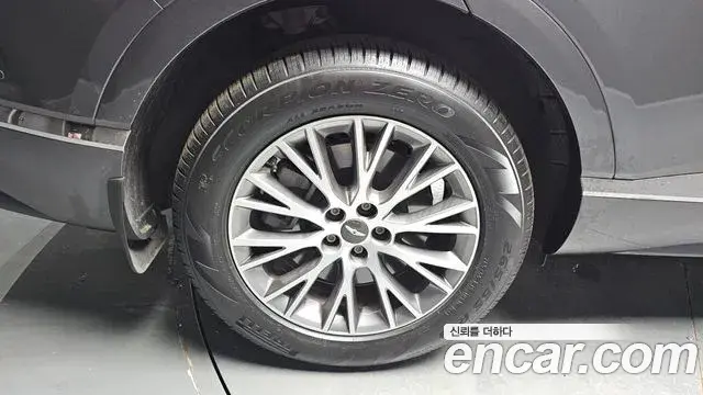 Genesis GV80 2020 — Photo 5/20