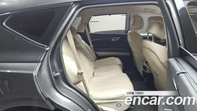 Genesis GV80 2020 — Photo 11/20